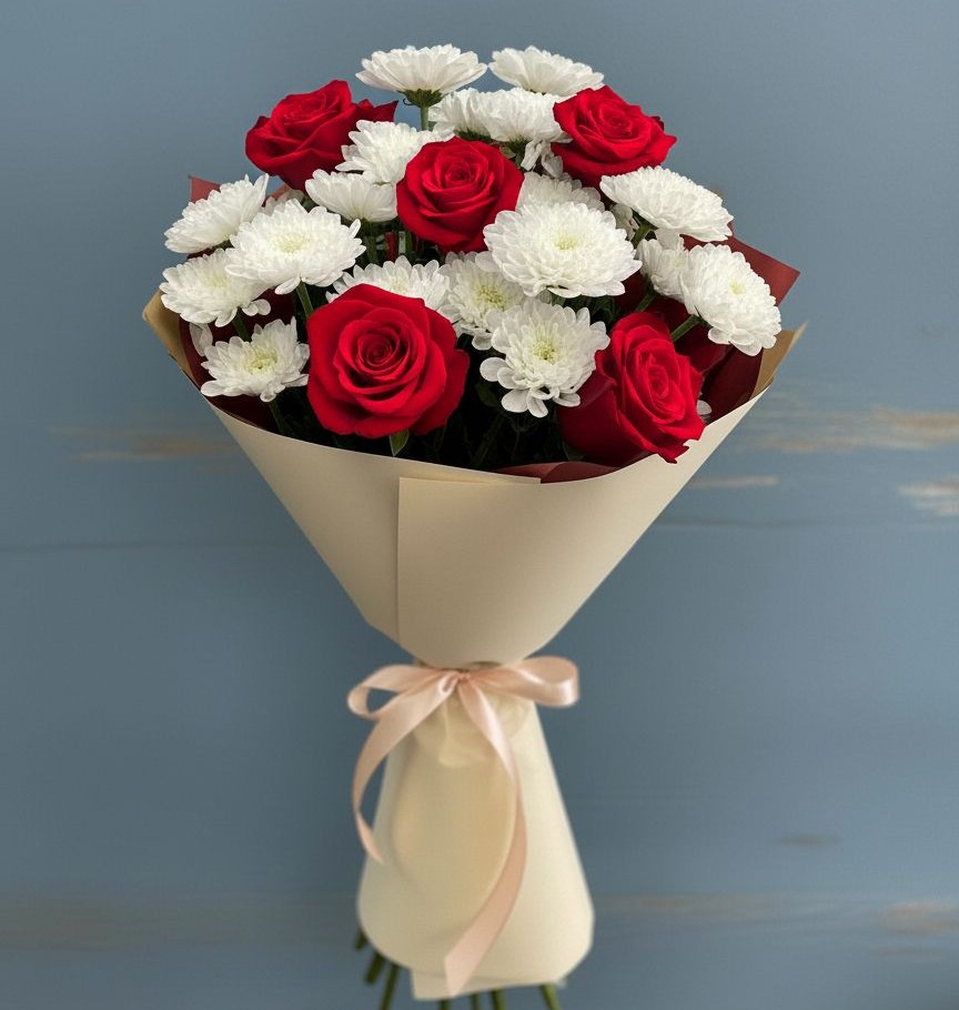 Букет цветов из: Розы и Хризантемы в Надыме