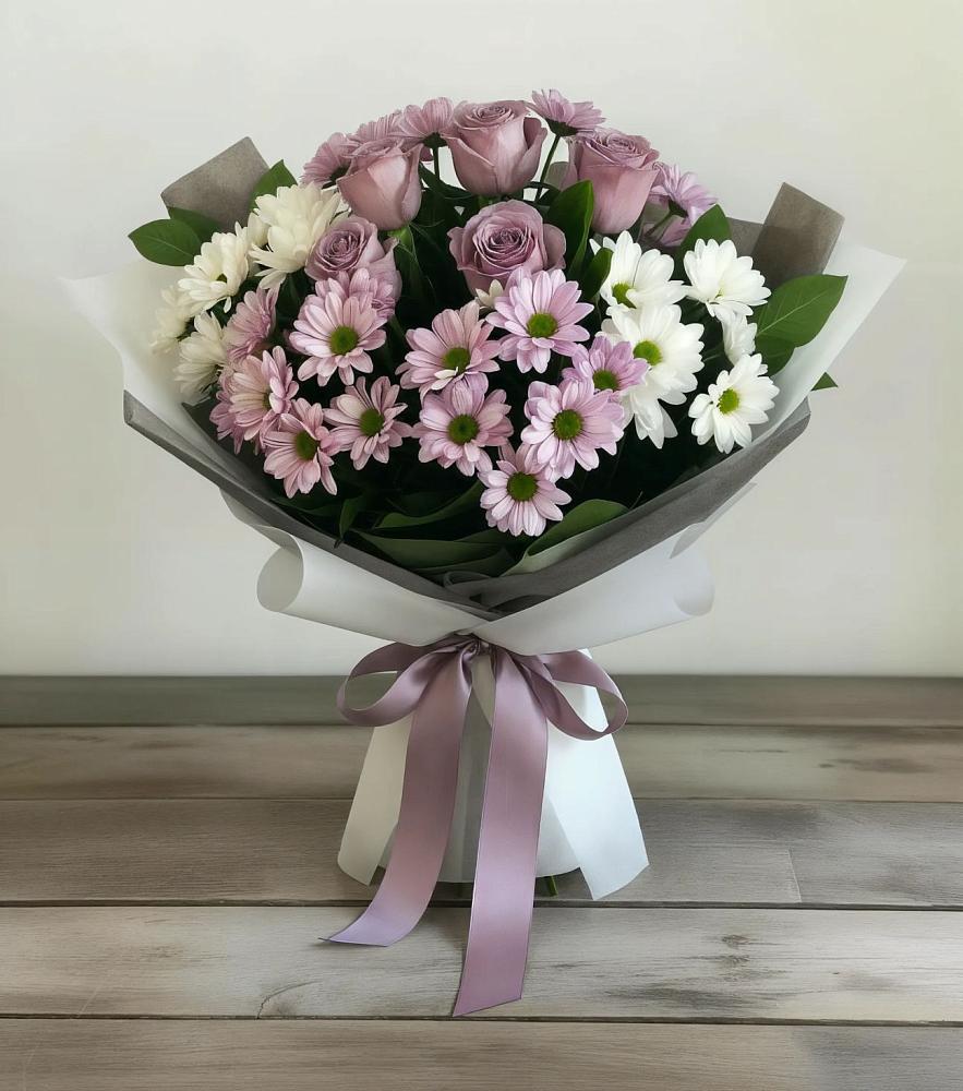 Букет цветов из: Хризантемы и Розы в Надыме
