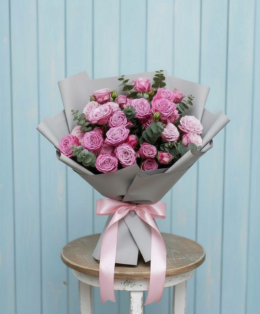 Букет цветов из: Розы в Надыме