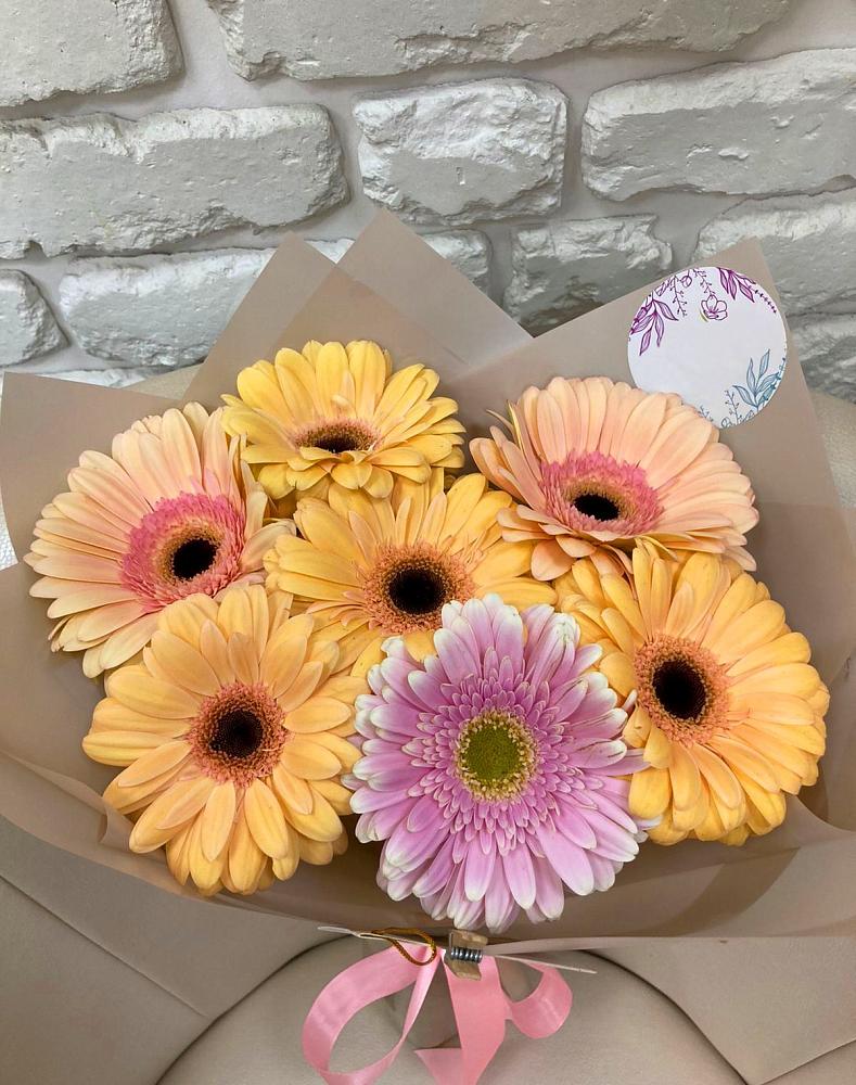 Букет цветов из: Герберы в Надыме