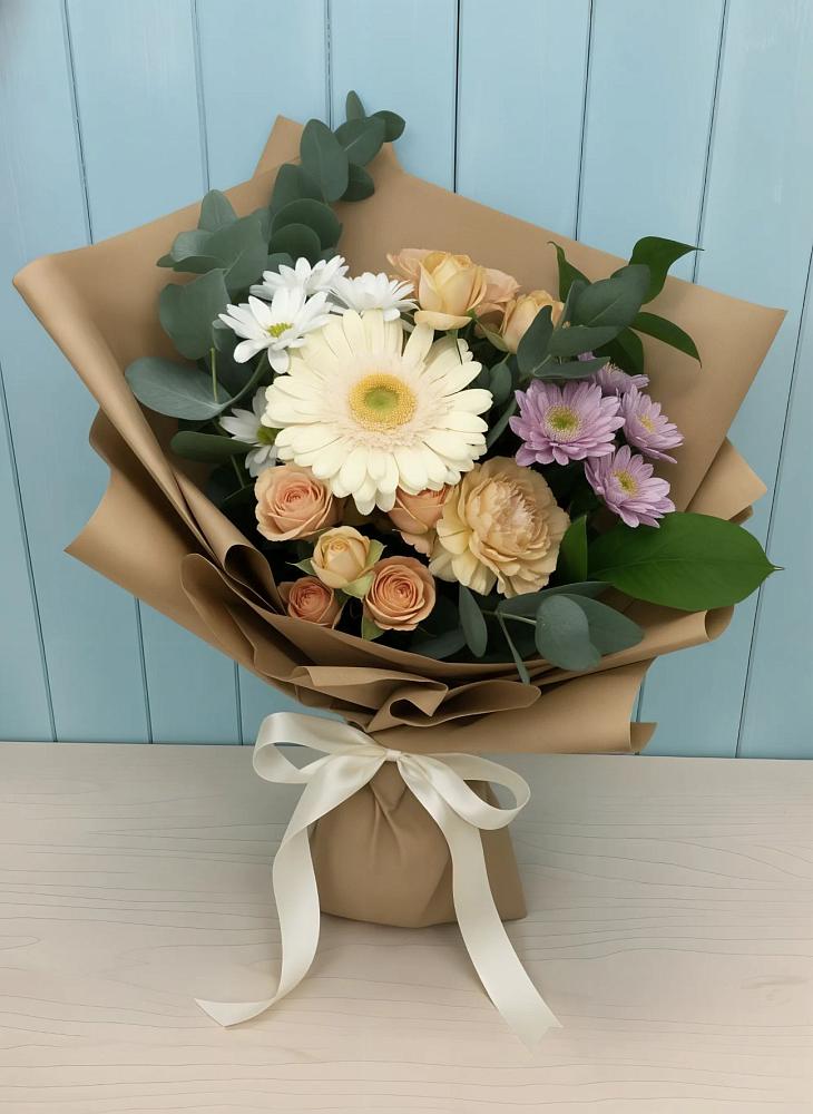 Букет цветов из: Герберы и Хризантемы в Надыме
