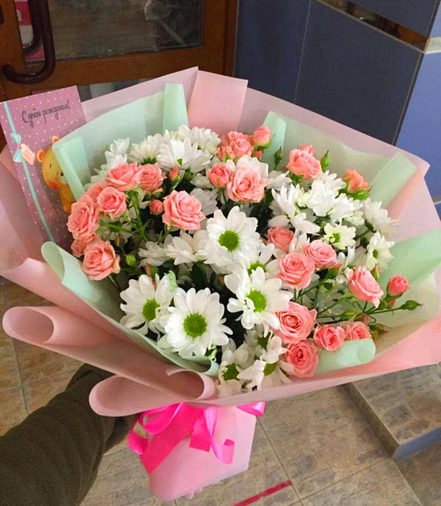 Букет цветов из: Розы и Хризантемы в Надыме