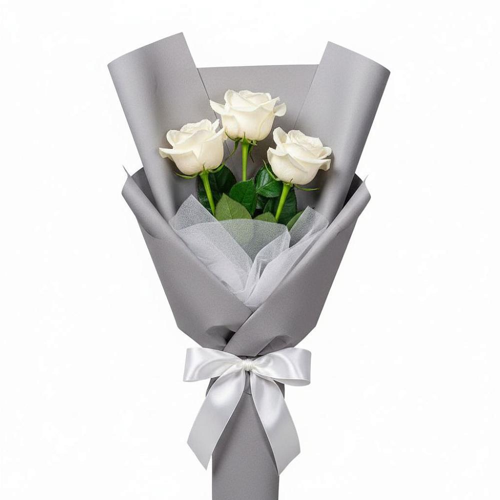 Букет 3 белые розы в Надыме