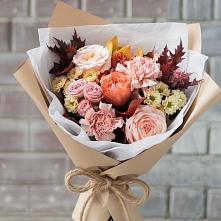 Букет цветов из:  Гвоздики, Хризантемы и Розы в Надыме