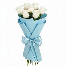 Букет 7 белых роз Проуд в Надыме