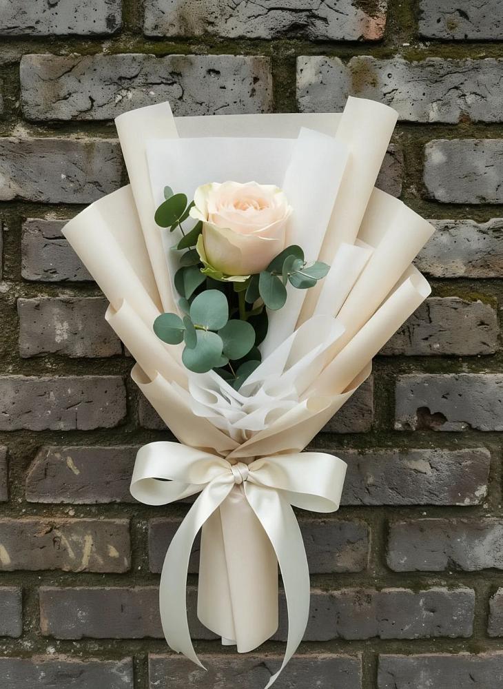 Букет цветов из: Розы в Надыме