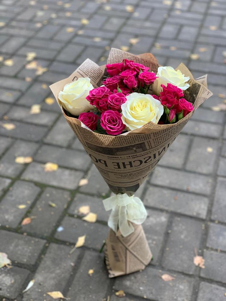 Букет цветов из: Розы в Надыме