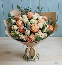 Букет цветов из:  Альстромерии и Розы #REPLACE_PRED# Надыме