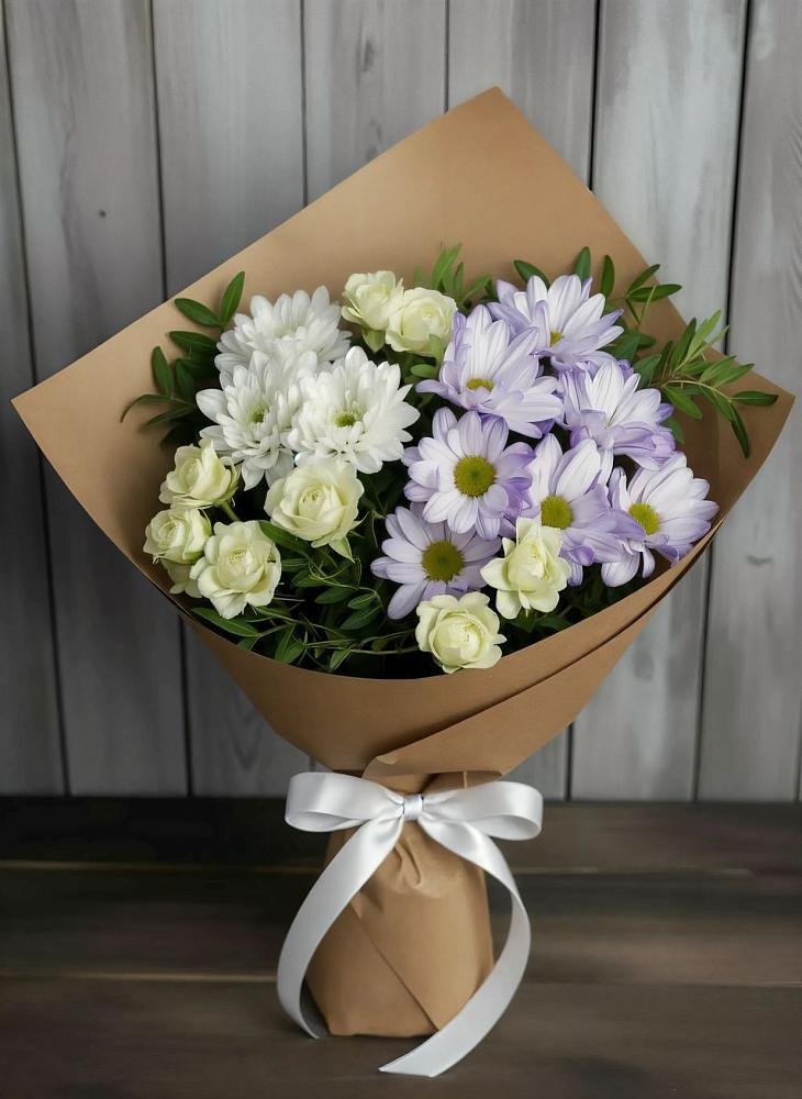 Букет цветов из: Хризантемы и Розы в Надыме